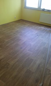 zobafestő Zuglóban Budapesten SZOBAFESTÉS MÁZOLÁS TAPÉTÁZÁS LAMINÁLT PARKETTA LERAKÁS